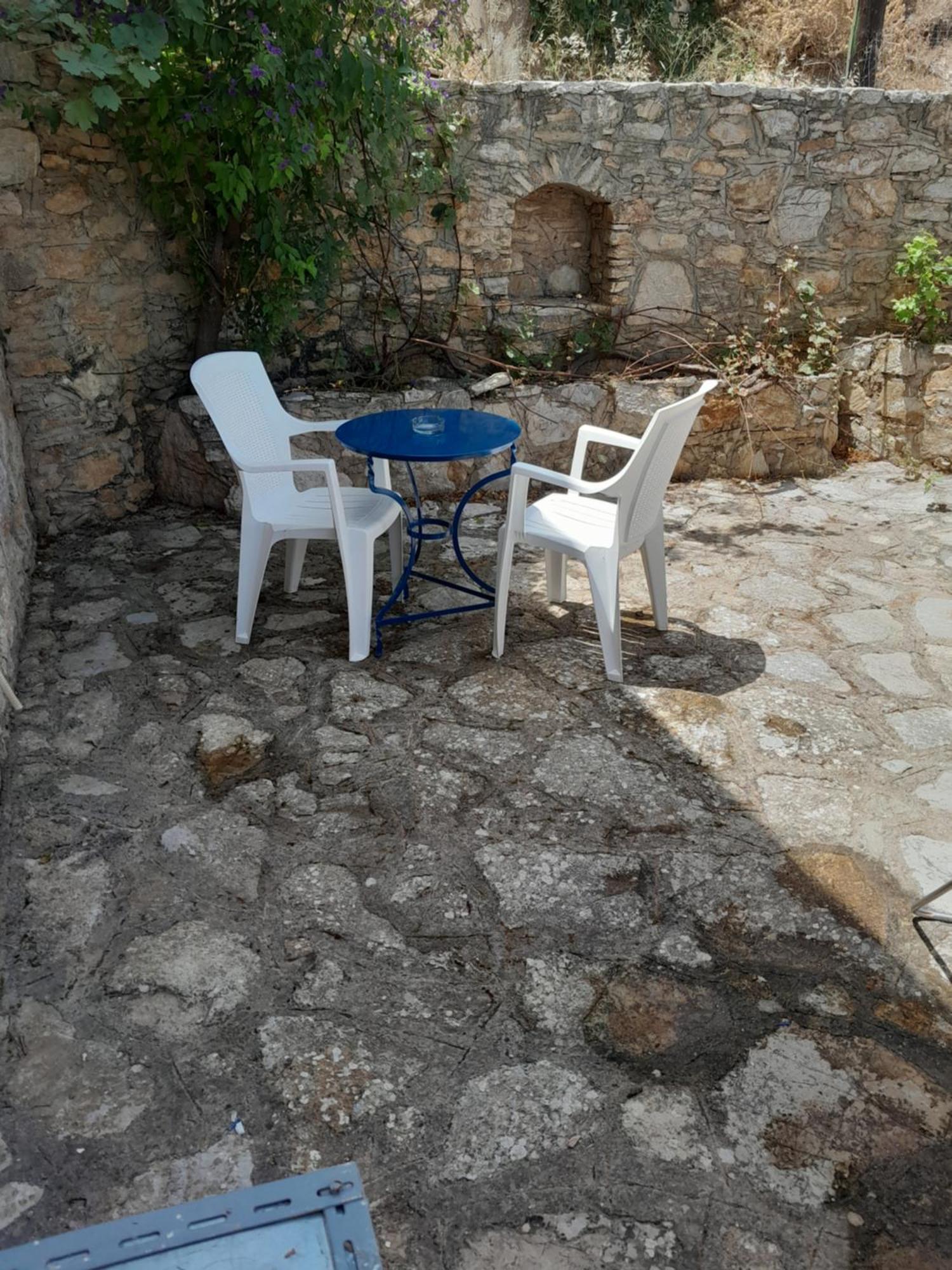 "Petrina" Sevasti Symi Studios מראה חיצוני תמונה